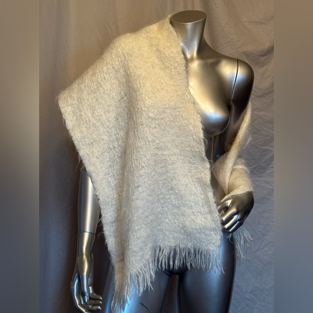 Hudson's Bay Company Heather-Brea All Mohair pile scarf made in Scotland. Cream
